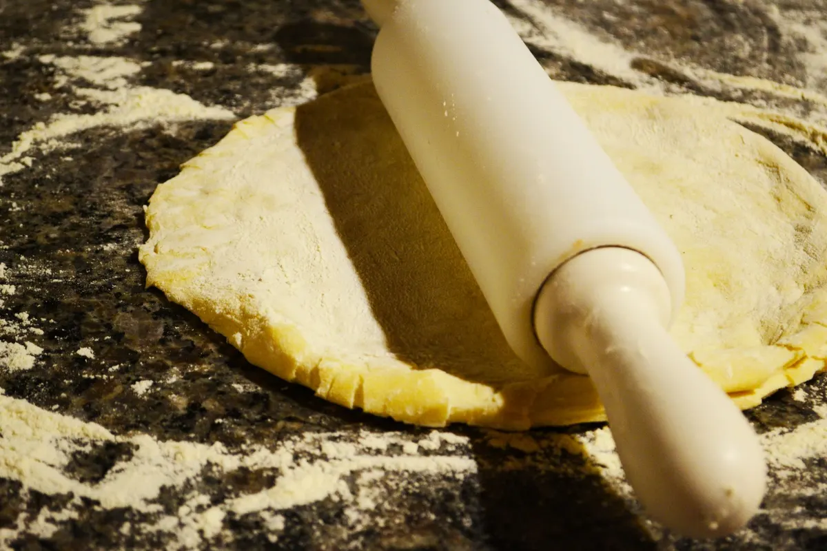 Réussir une pâte à tarte sans gluten qui ne s'effrite pas